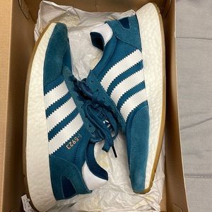 Iniki Runner - Adidas